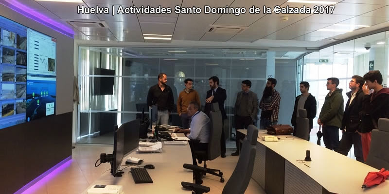 Ingenieros de caminos celebran Santo Domingo en Huelva con una visita a las obras del Puerto
