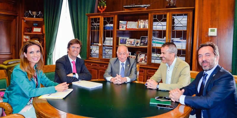 El Colegio y la Diputación de Almería inician su colaboración mutua