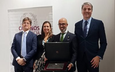 Juan Manuel Bueno, CEO de Vialterra, recibe ante más de un centenar de personas el premio Ingeniero del Año 2022 en Andalucía