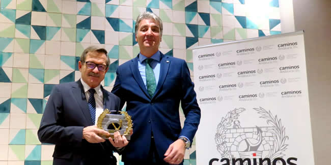 José Luis Sebastián, presidente de Jarquil, recibe ante casi centenar de personas el premio Ingeniero del Año 2023 en Andalucía
