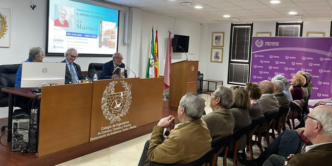Multitudinaria acogida a ‘La Maestrina’, obra del ICCP Antonio Escuder presentada en primicia en el Colegio en Sevilla
