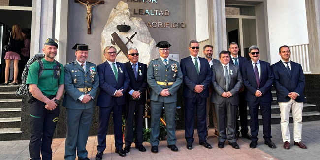 El Representante del CICCP en Málaga recibe la Cruz de la Orden del Mérito de la Guardia Civil