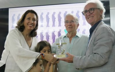 El ingeniero Ricardo Ybarra recoge en Sevilla la distinción al Mérito Colegial 2025
