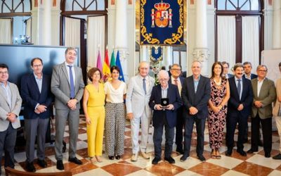 Francisco Ruiz García recoge en Málaga su Medalla al Mérito Profesional del CICCP 2025