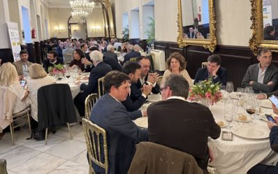 Setenta colegiados se congregan en la comida navideña organizada por el Colegio en Córdoba