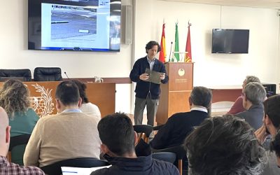 Sevilla aborda el refuerzo de firmes con mallas de fibra de carbono y vidrio en una jornada técnica especializada