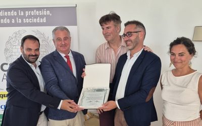 Cádiz reconoce con el premio Puente de la Constitución 1812 la labor de los ingenieros de caminos en los temporales